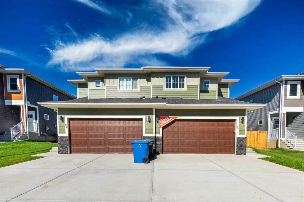 92 Waterford Manor, Chestermere, MLS® # A2233048