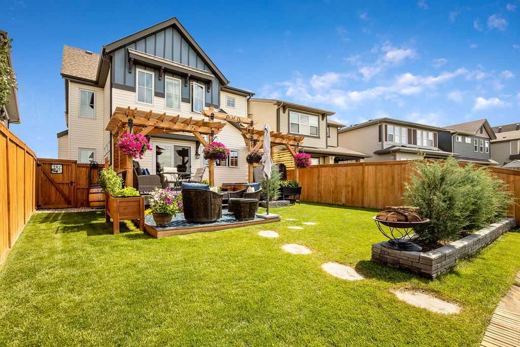 350 Reunion Green, Airdrie, MLS® # A2238533