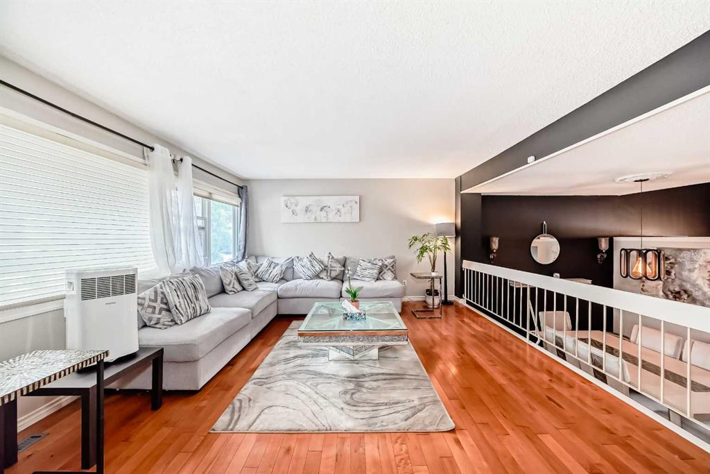 438 Brae Glen Crescent, Calgary, MLS® # A2239211