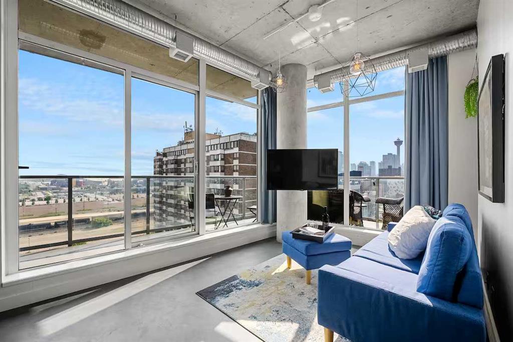 624 8 Avenue, Calgary, MLS® # A2241140