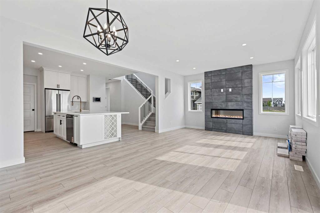 33 Magnolia Path, Calgary, MLS® # A2241960