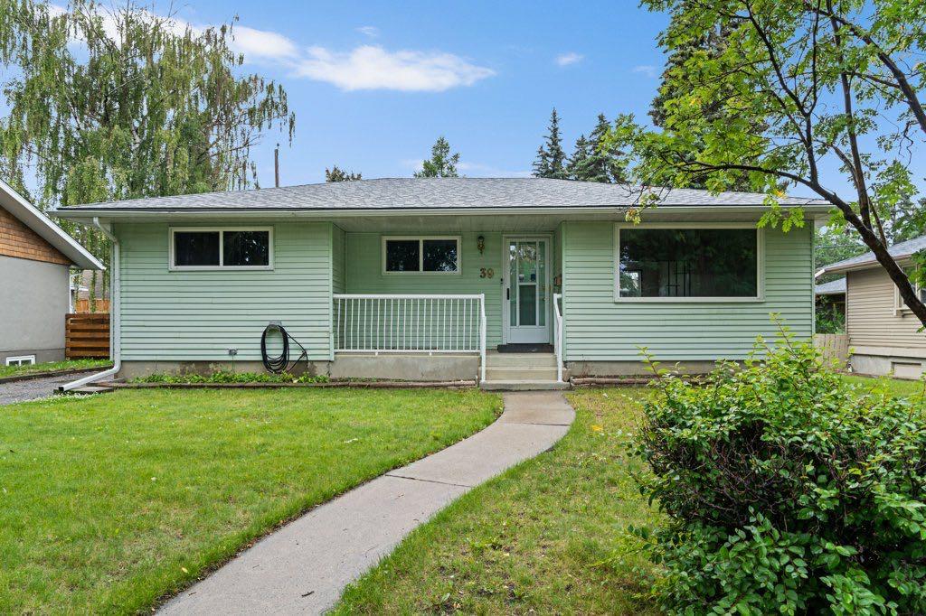 39 Westwood Drive, Calgary, MLS® # A2242015