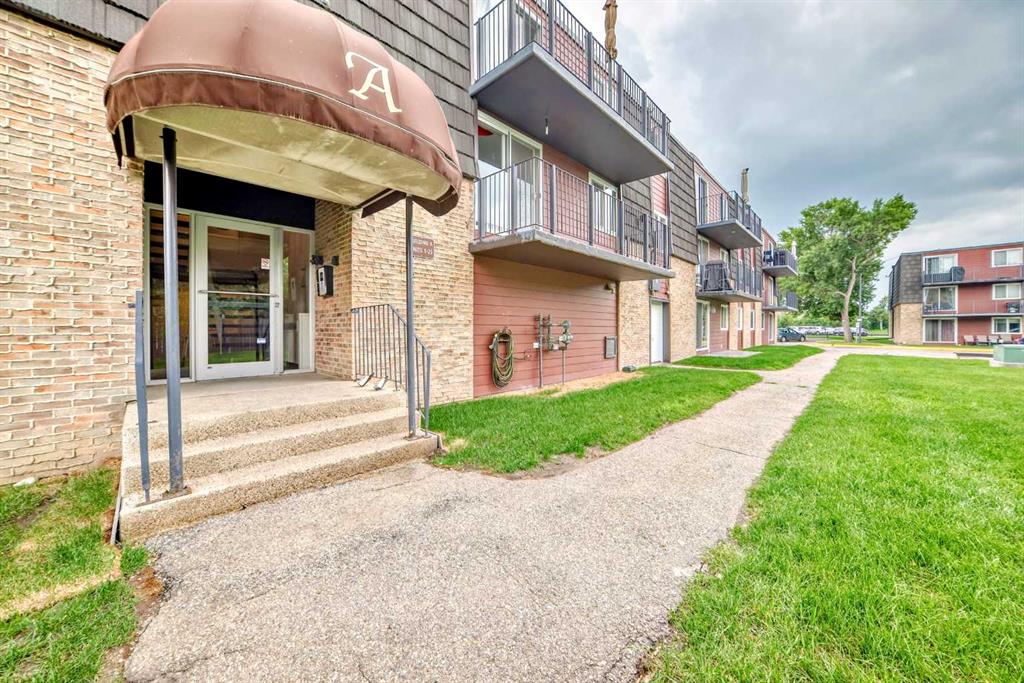 80 Galbraith Drive, Calgary, MLS® # A2242412