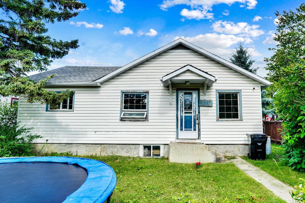 306 First Street, Cremona, MLS® # A2242420
