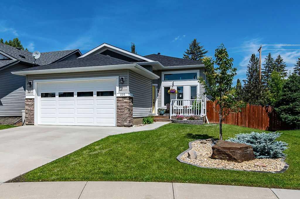 220 Regent Road, Diamond Valley, MLS® # A2242625