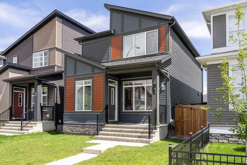 42 Wolf Creek Manor, Calgary, MLS® # A2242829