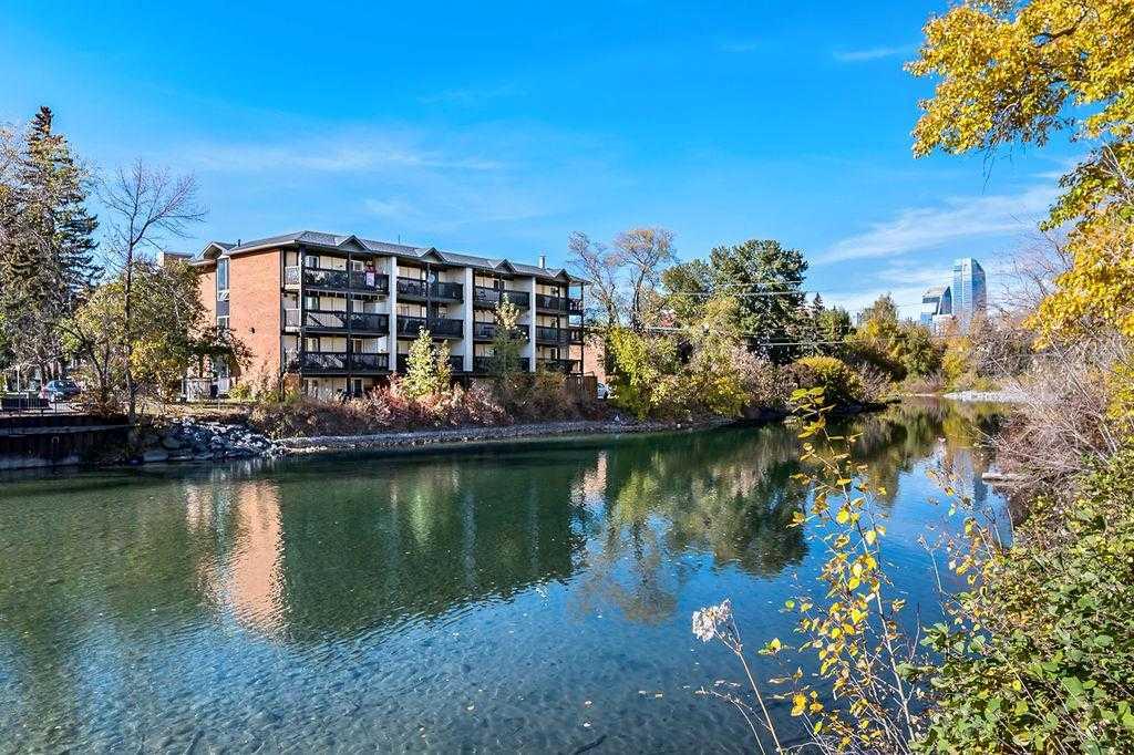 104 24 Avenue, Calgary, MLS® # A2243066