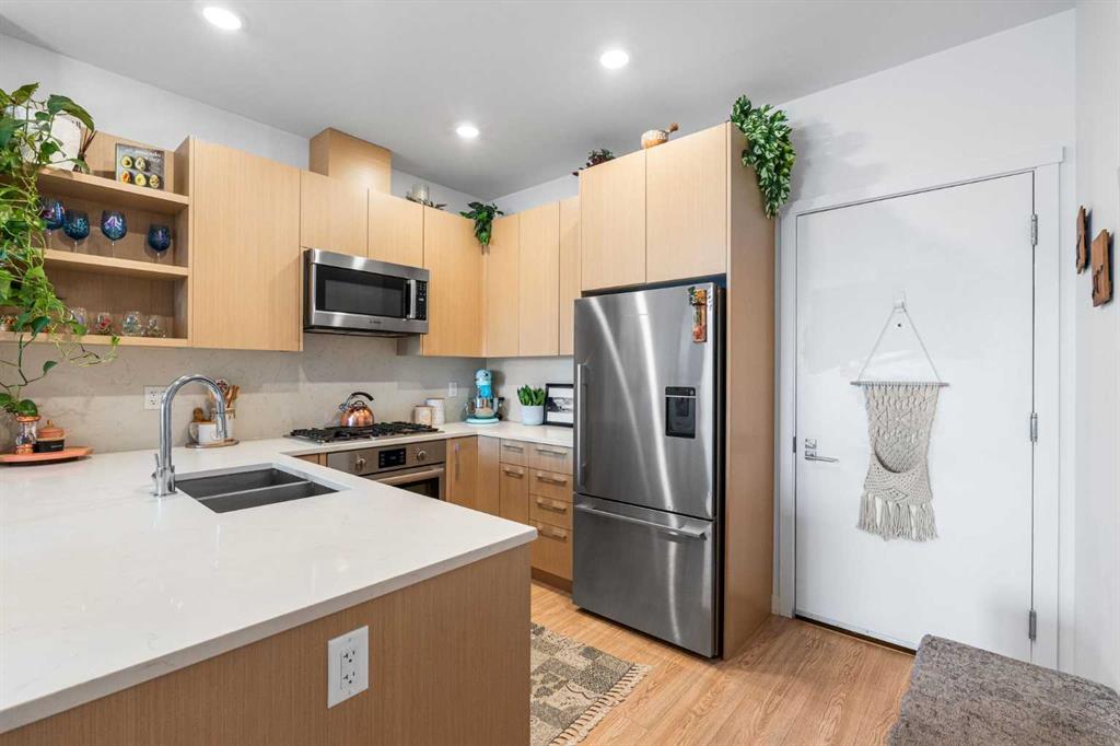 88 9 Street, Calgary, MLS® # A2243142
