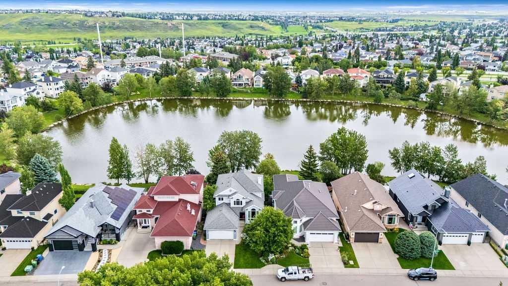66 Hidden Circle, Calgary, MLS® # A2243831