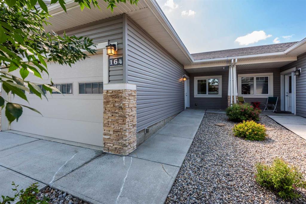 164 Cambridge Glen Drive, Strathmore, MLS® # A2244356