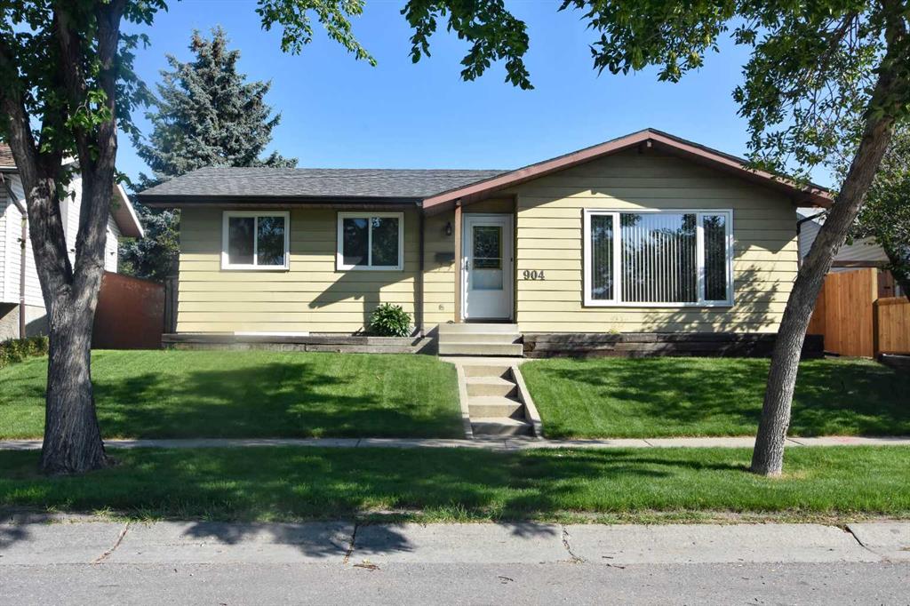 904 Abbotsford Drive, Calgary, MLS® # A2245003