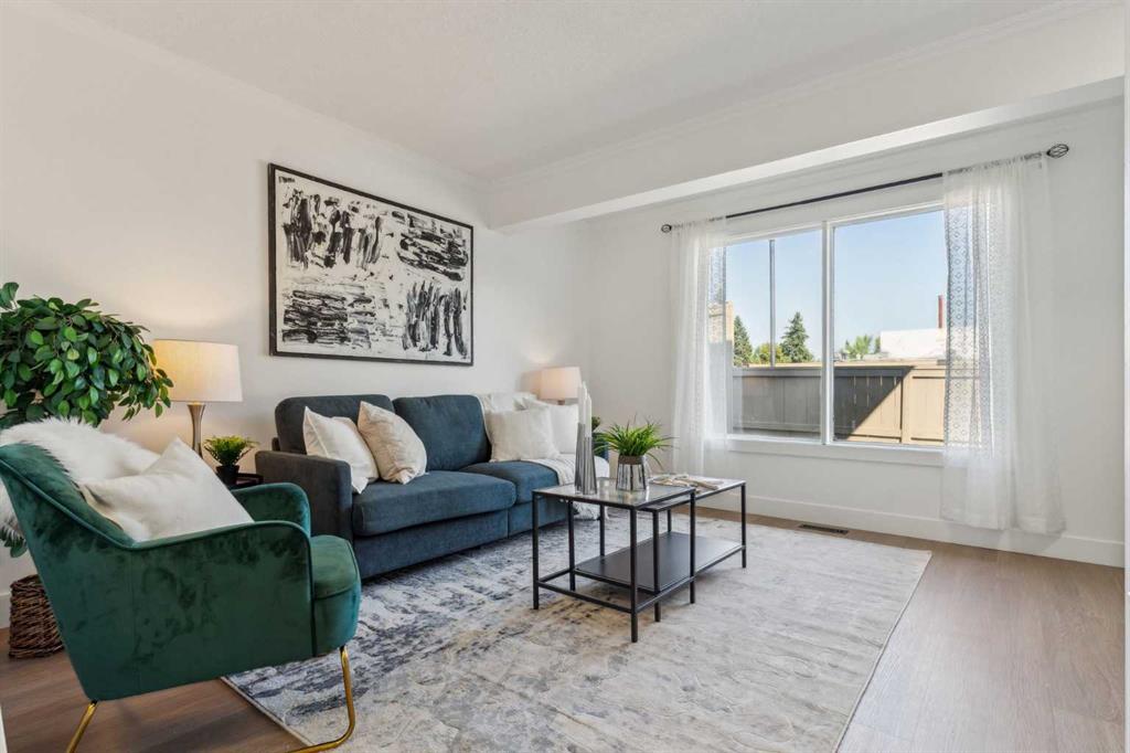 1055 72 Avenue, Calgary, MLS® # A2245114