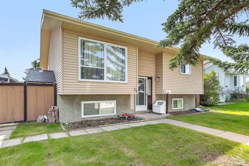 31 West Edge Road, Cochrane, MLS® # A2245500
