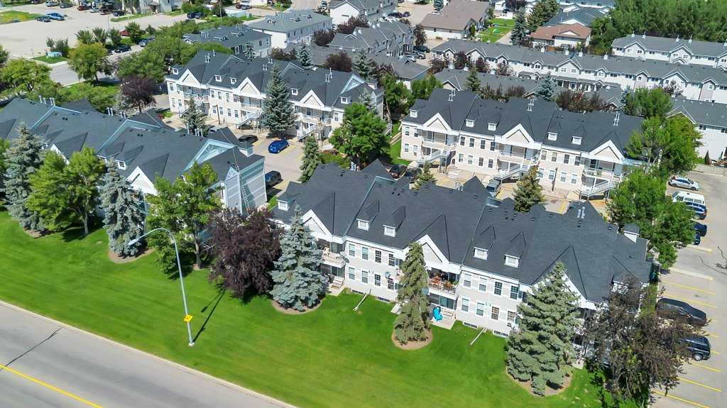 103 Strathaven Drive, Strathmore, MLS® # A2246447