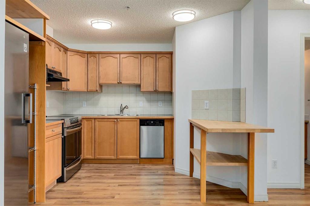 128 Centre Avenue, Cochrane, MLS® # A2246972