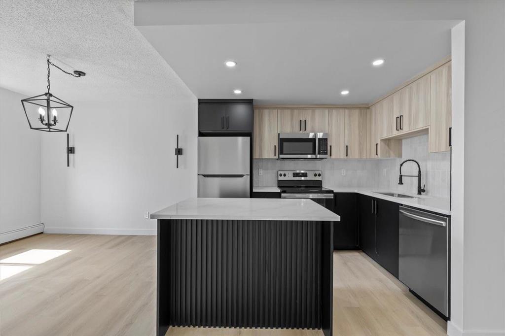 235 15 Avenue, Calgary, MLS® # A2247058