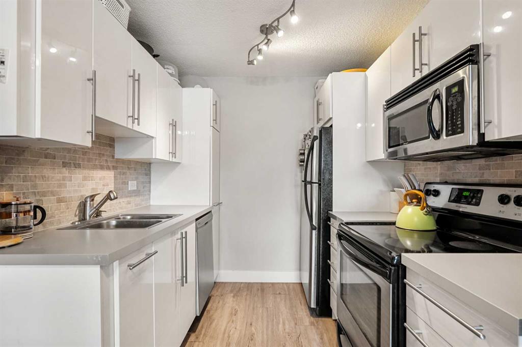 515 17 Avenue, Calgary, MLS® # A2247419