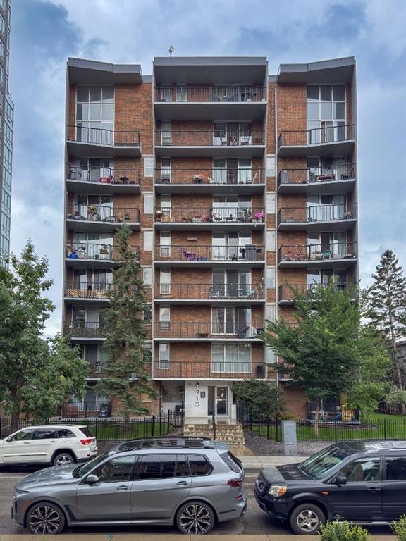 715 15 Avenue, Calgary, MLS® # A2247669