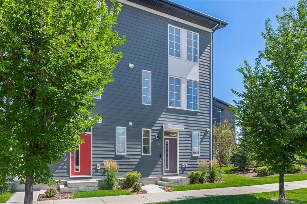 922 Walgrove Boulevard, Calgary, MLS® # A2248355