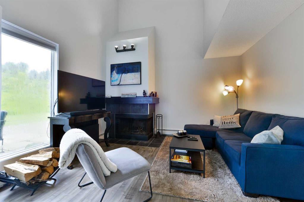 301 Village Mews, Calgary, MLS® # A2248553