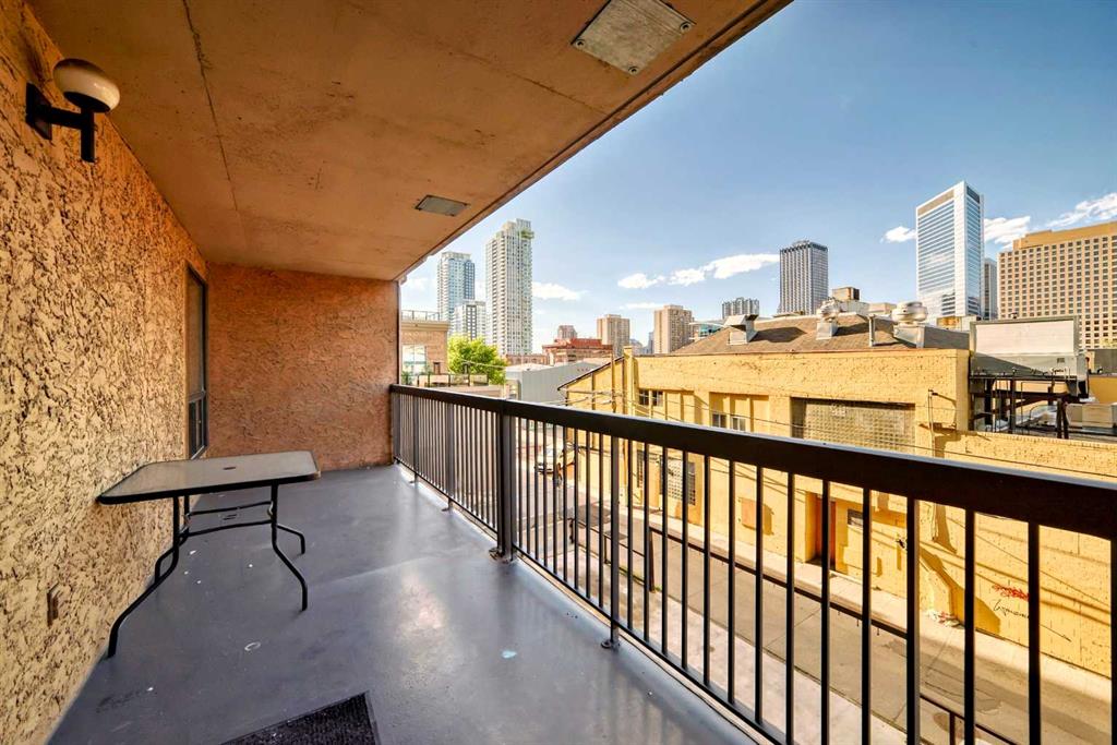 718 12 Avenue, Calgary, MLS® # A2249301