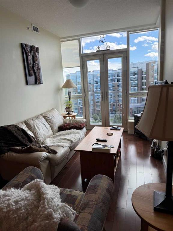 16 Varsity Estates Circle, Calgary, MLS® # A2249374