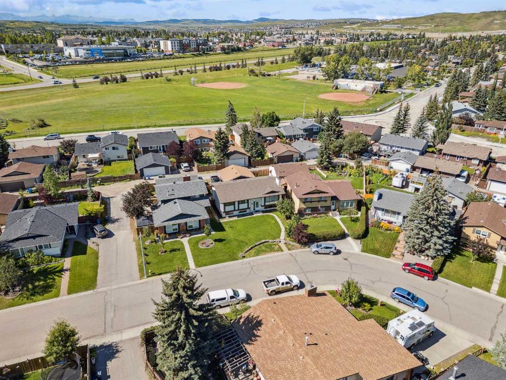 14 Glenhill Crescent, Cochrane, MLS® # A2249598
