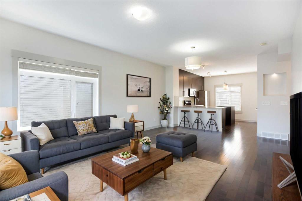 21 Skyview Point Link, Calgary, MLS® # A2249675