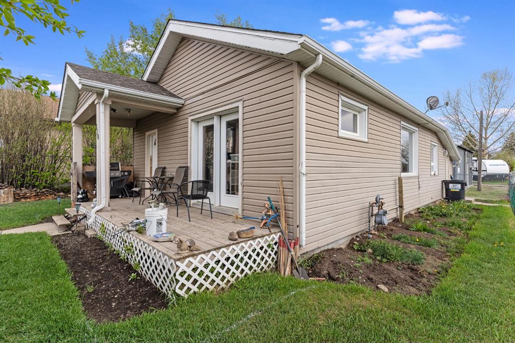 110 Aberdeen Street, Blackie, MLS® # A2250078