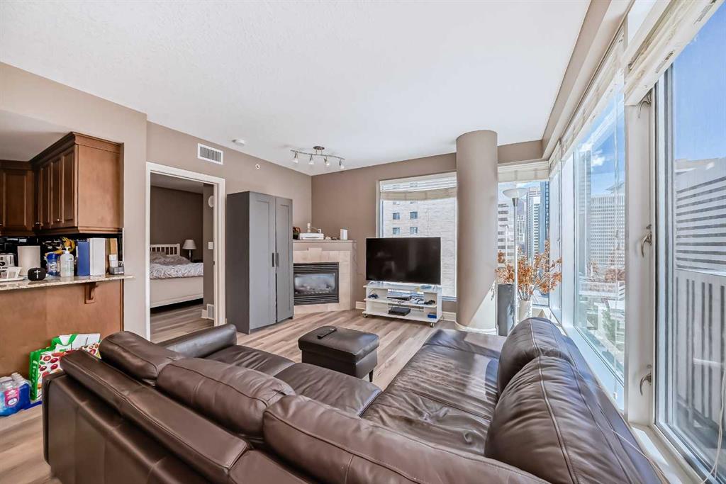 910 5 Avenue, Calgary, MLS® # A2251057