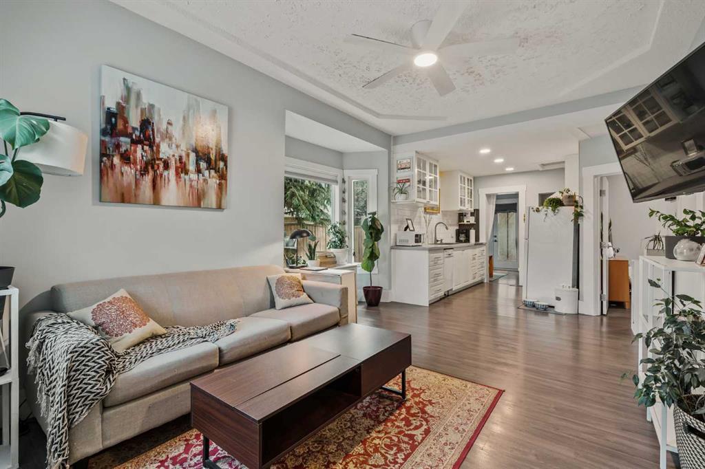 703 14a Street, Calgary, MLS® # A2251959