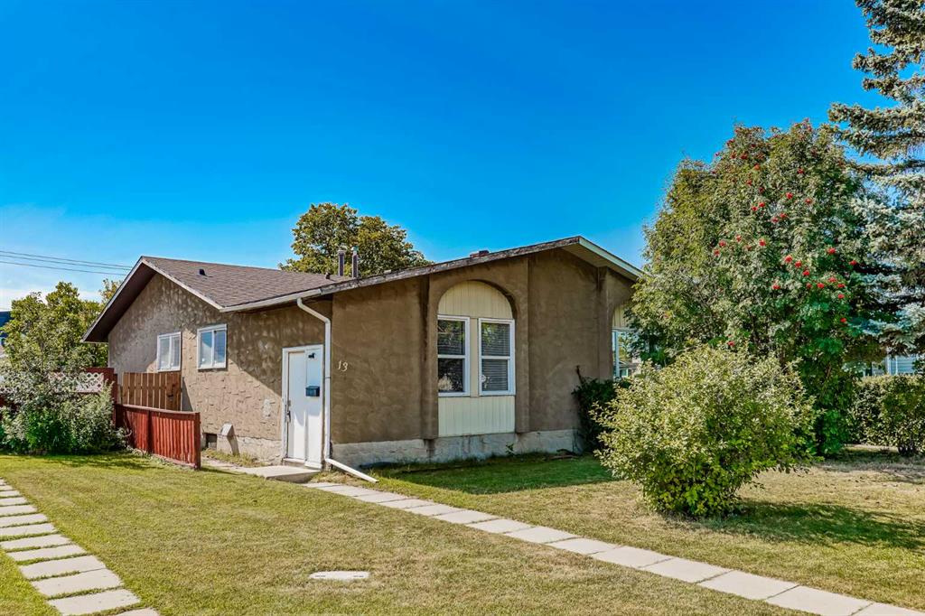 13 Rundlelawn Court, Calgary, MLS® # A2252482