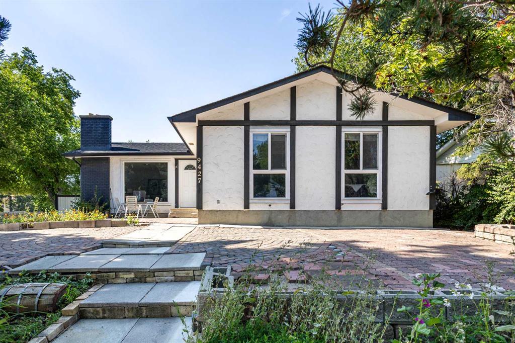 Real Estate Listing MLS A2252492
