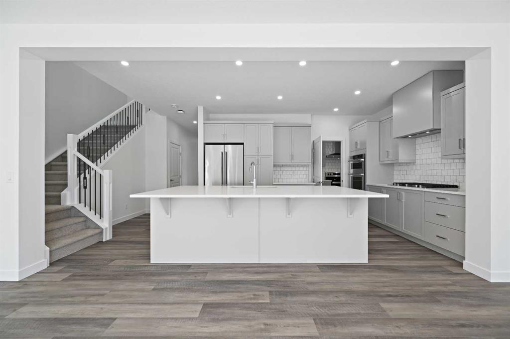 430 Corner Glen Way, Calgary, MLS® # A2253036