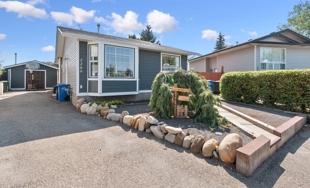 2209 9 Avenue, Didsbury, MLS® # A2255263