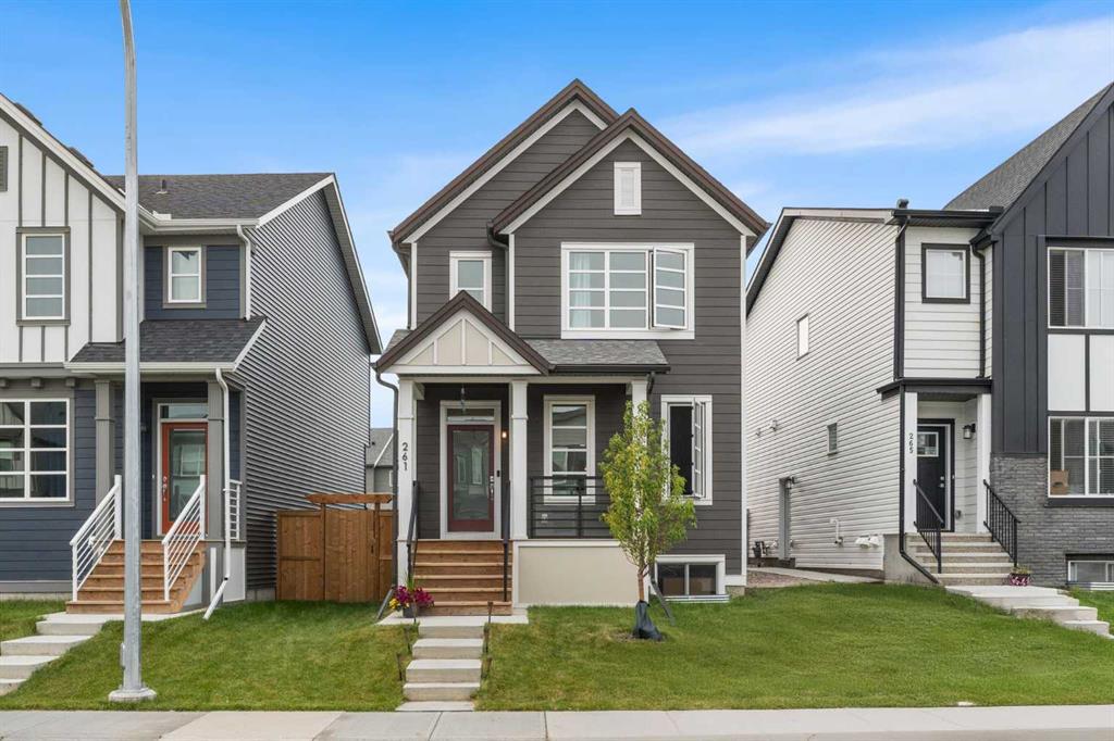 Real Estate Listing MLS A2256543