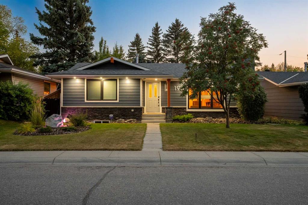 196 Lake Adams Crescent, Calgary, MLS® # A2260005