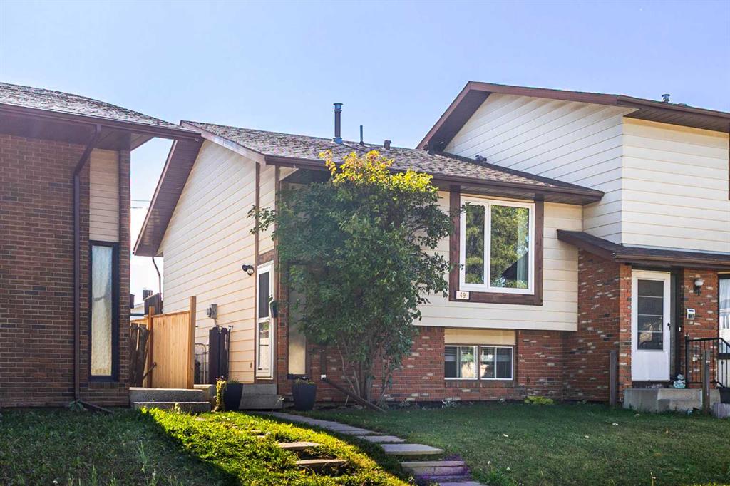 49 Castlebrook Way, Calgary, MLS® # A2260522