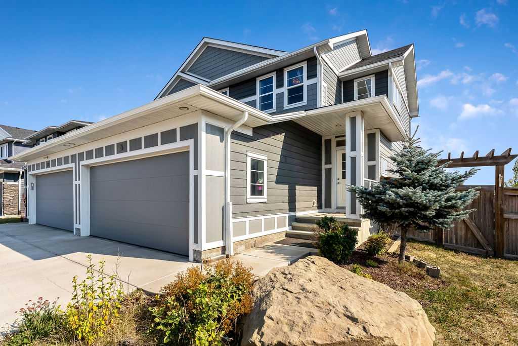 6 Redstone Mews, Calgary, MLS® # A2260638