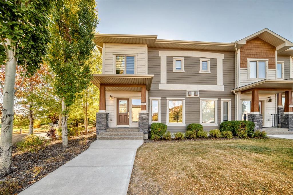 12 Cougar Ridge Landing, Calgary, MLS® # A2263362