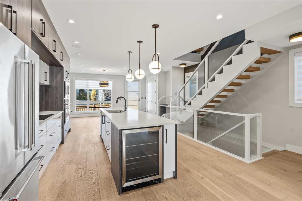 720 15 Street, Calgary, MLS® # A2263806
