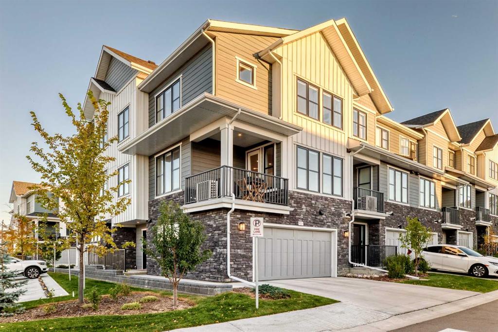 909 Crestridge Common, Calgary, MLS® # A2264890