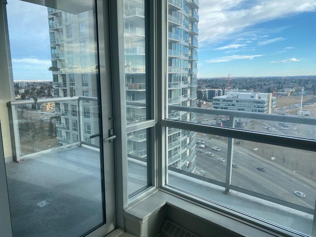 55 Spruce Place, Calgary, MLS® # A2267591