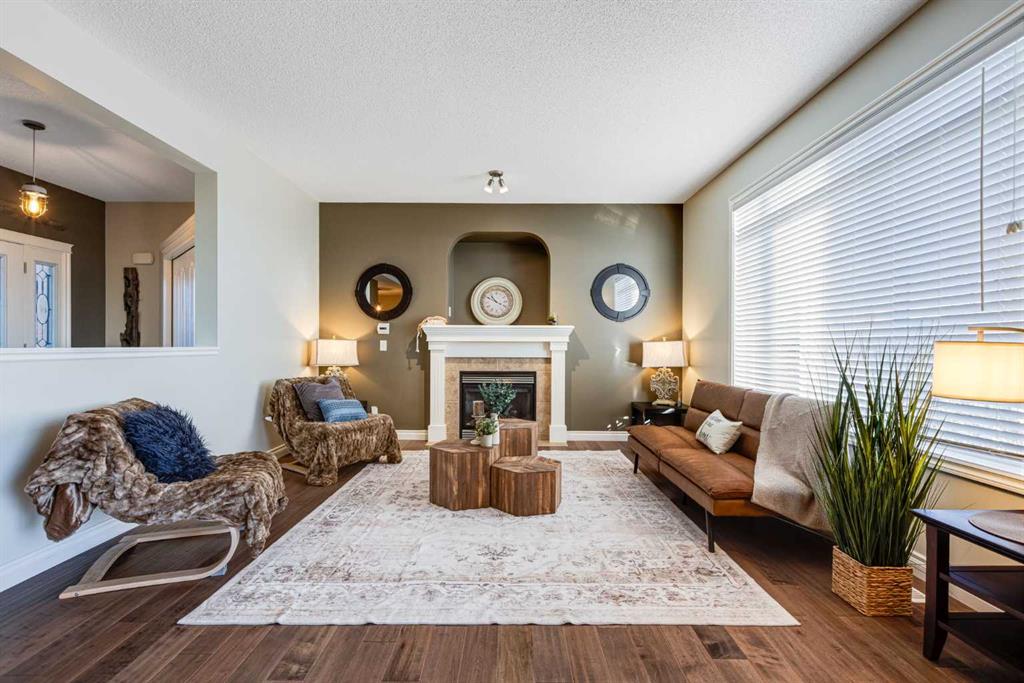 521 Westmount Close, Okotoks, MLS® # A2267688