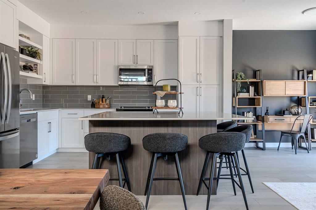 147 Greenwich Drive, Calgary, MLS® # A2267976