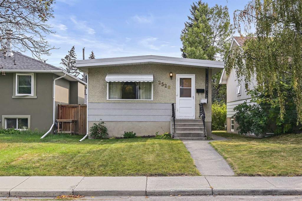 2528 17a Street, Calgary, MLS® # A2269090