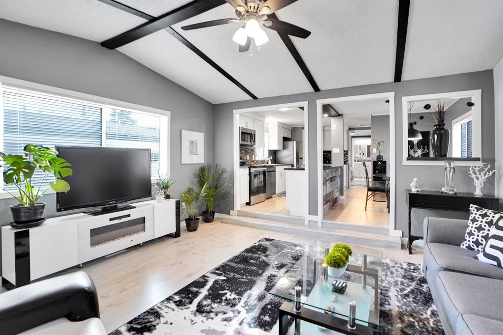 3223 83 Street, Calgary, MLS® # A2271534