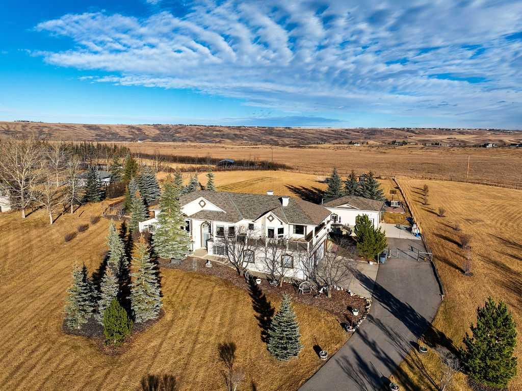 162 Country Lane Drive, Rural Rocky View County, MLS® # A2272295