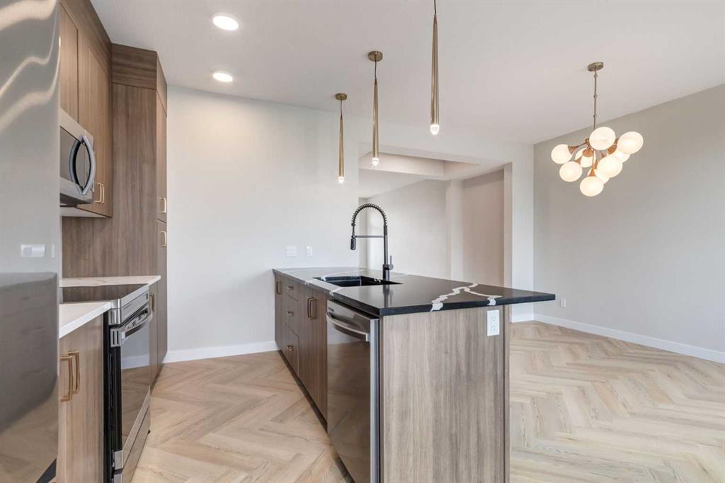 136 Heartwood Lane, Calgary, MLS® # A2274413