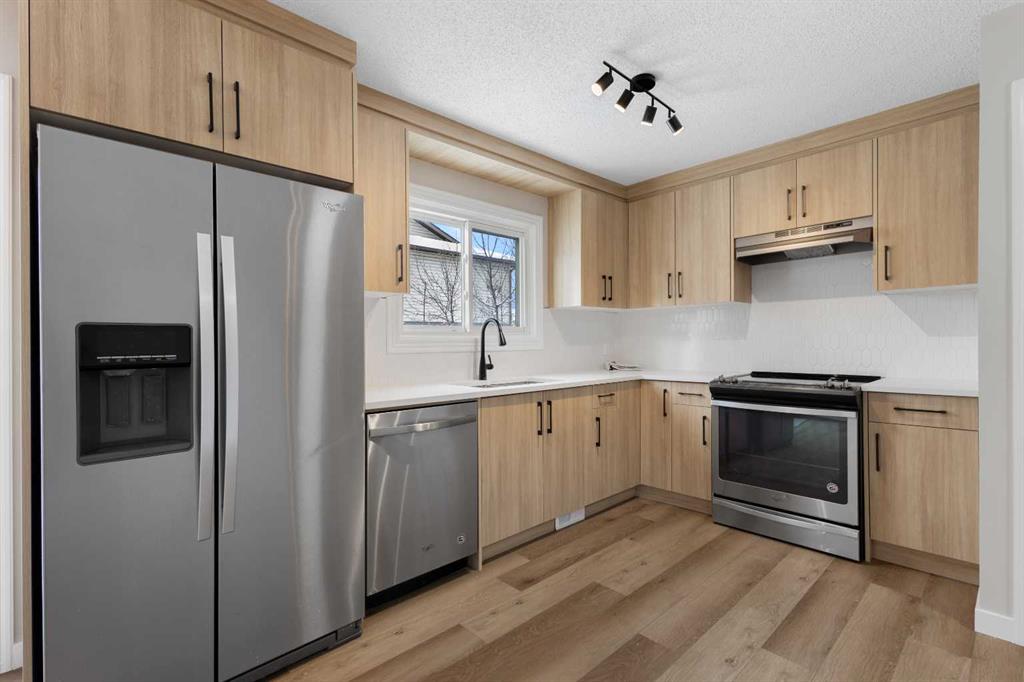 129 Deer Ridge Lane, Calgary, MLS® # A2274492